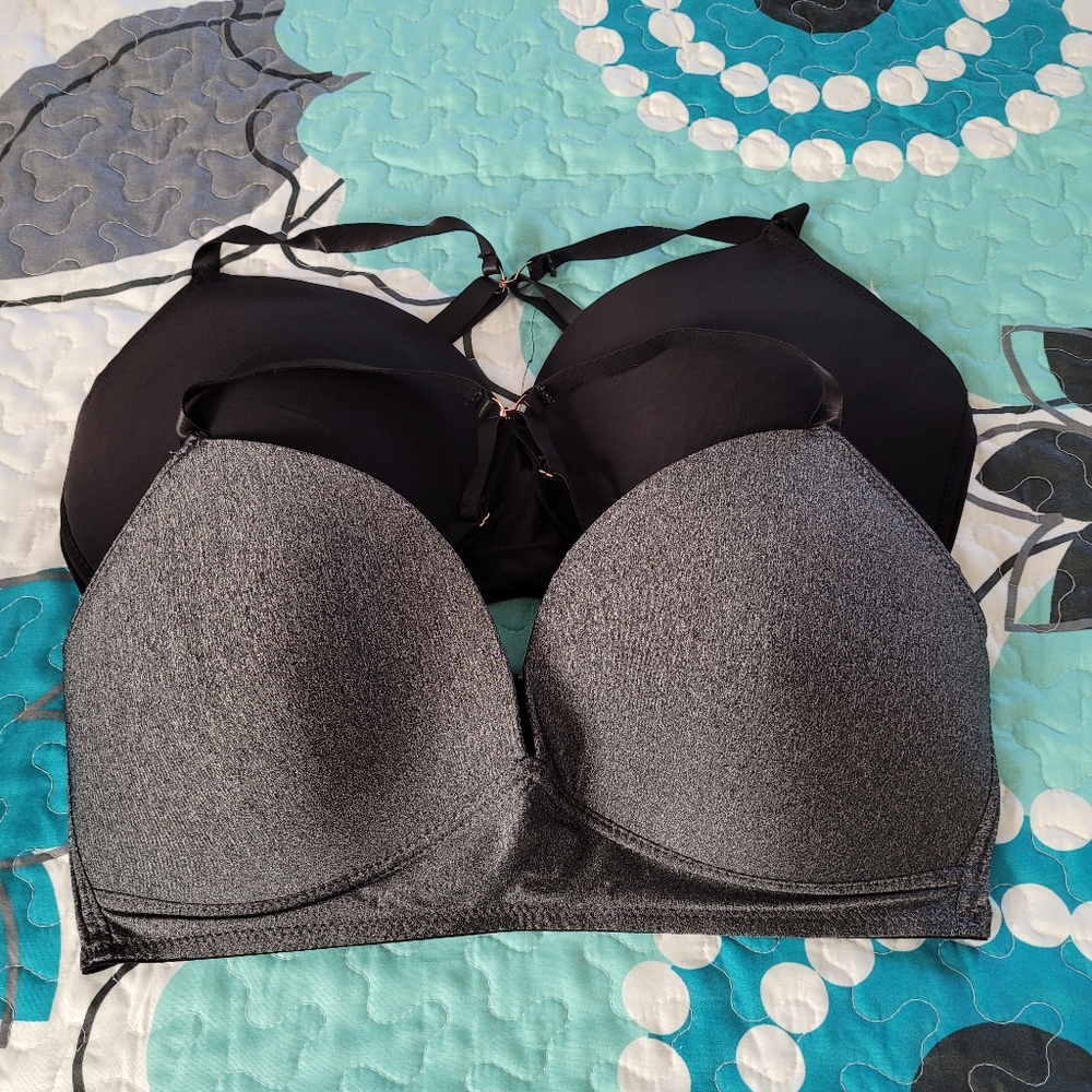 Body Embrace Multi-Fit Bra Bundle size 42D